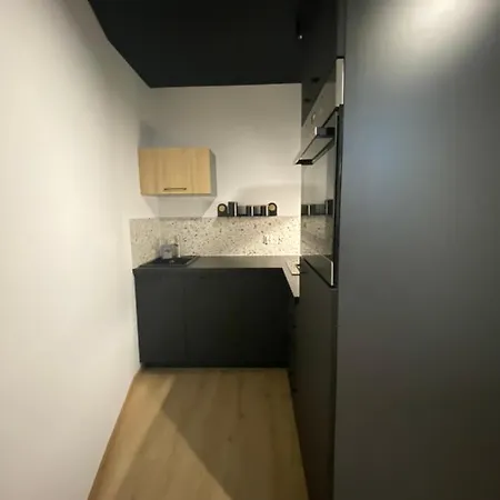 87 * شتشيتسين